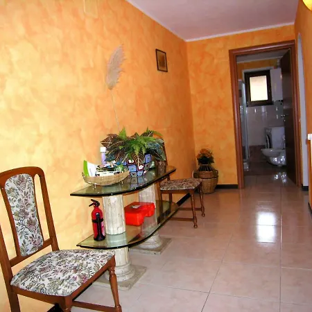 Casa Mary San Siro (Lombardy)